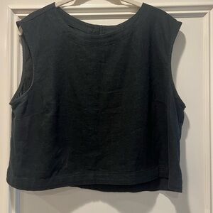 NWT target a new day button back linen type top. Medium.